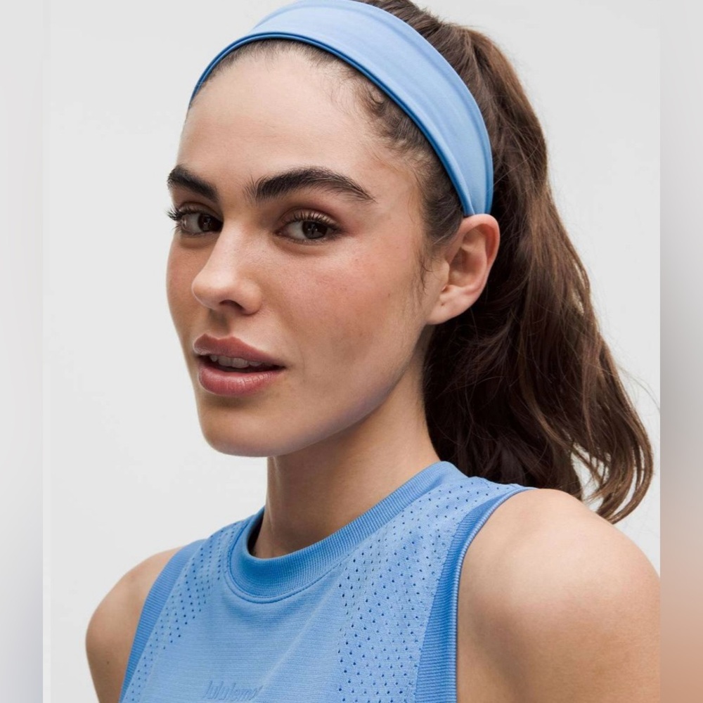 NWT Lululemon Women’s Luxtreme Training Headband | Pool Party